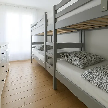 Apartment Magic Penthouse, 11p, Terrasse, Parking Chessy (Seine-et-Marne)